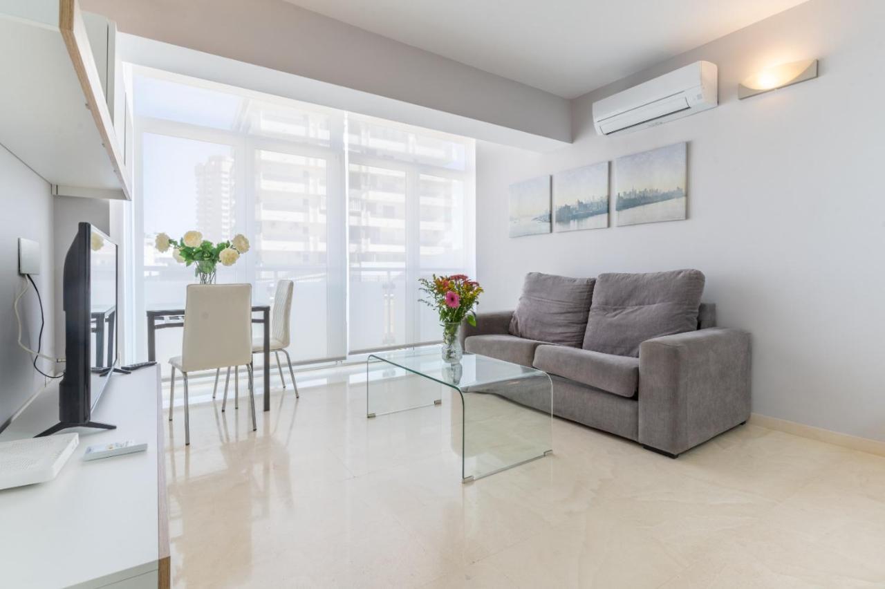 Apartamentos Castillo Fuengirola Kültér fotó