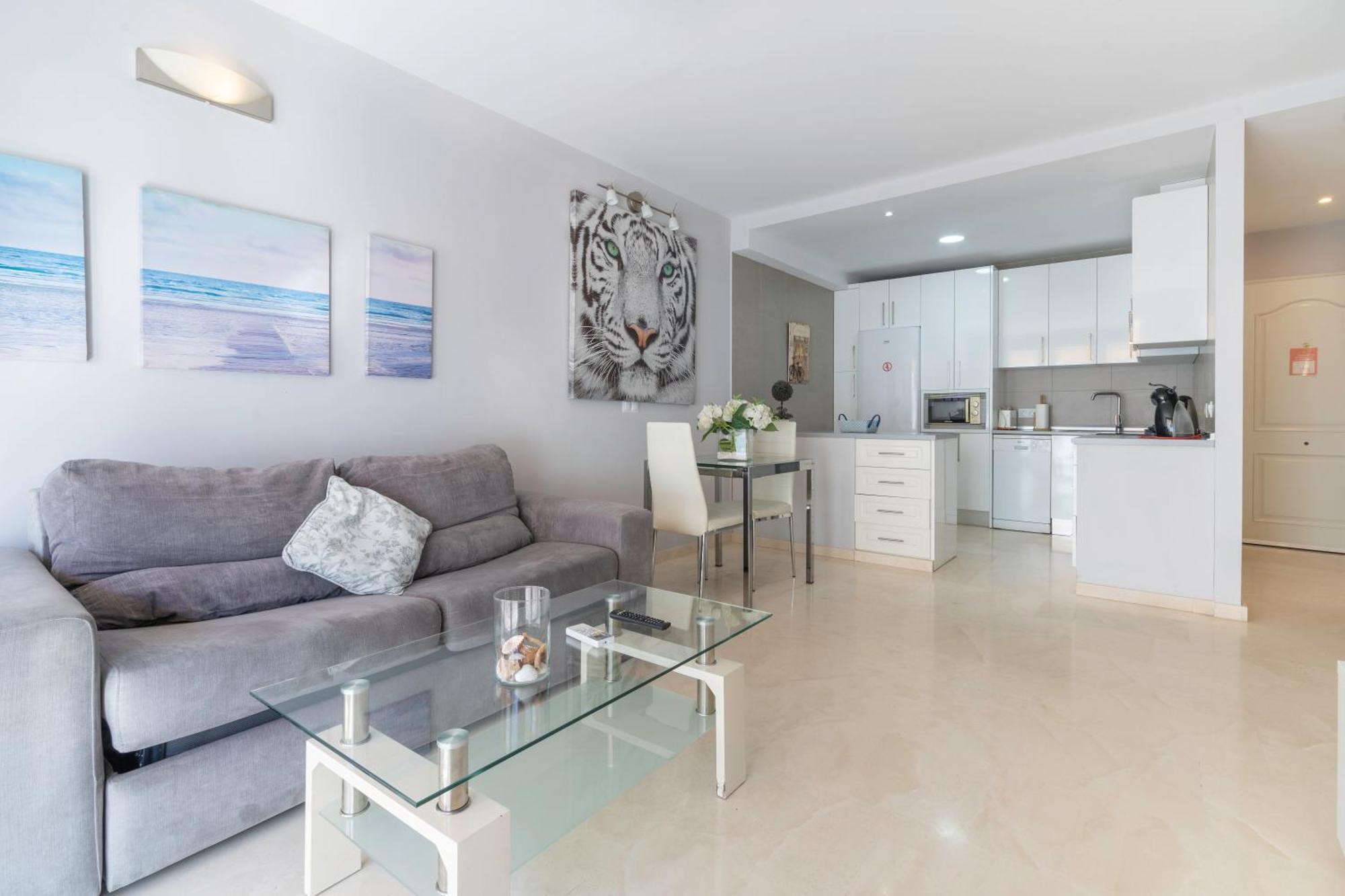 Apartamentos Castillo Fuengirola Kültér fotó