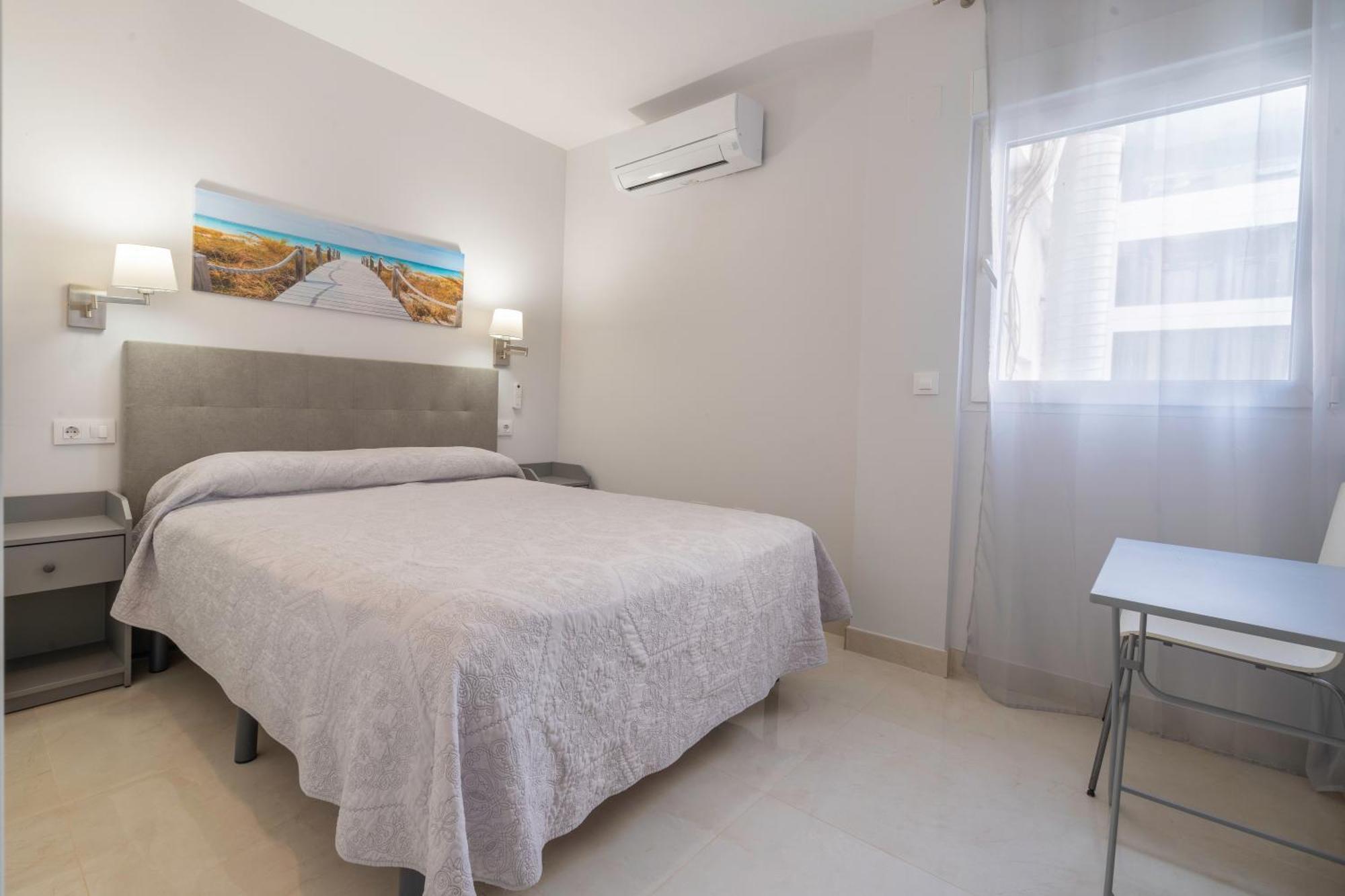 Apartamentos Castillo Fuengirola Szoba fotó